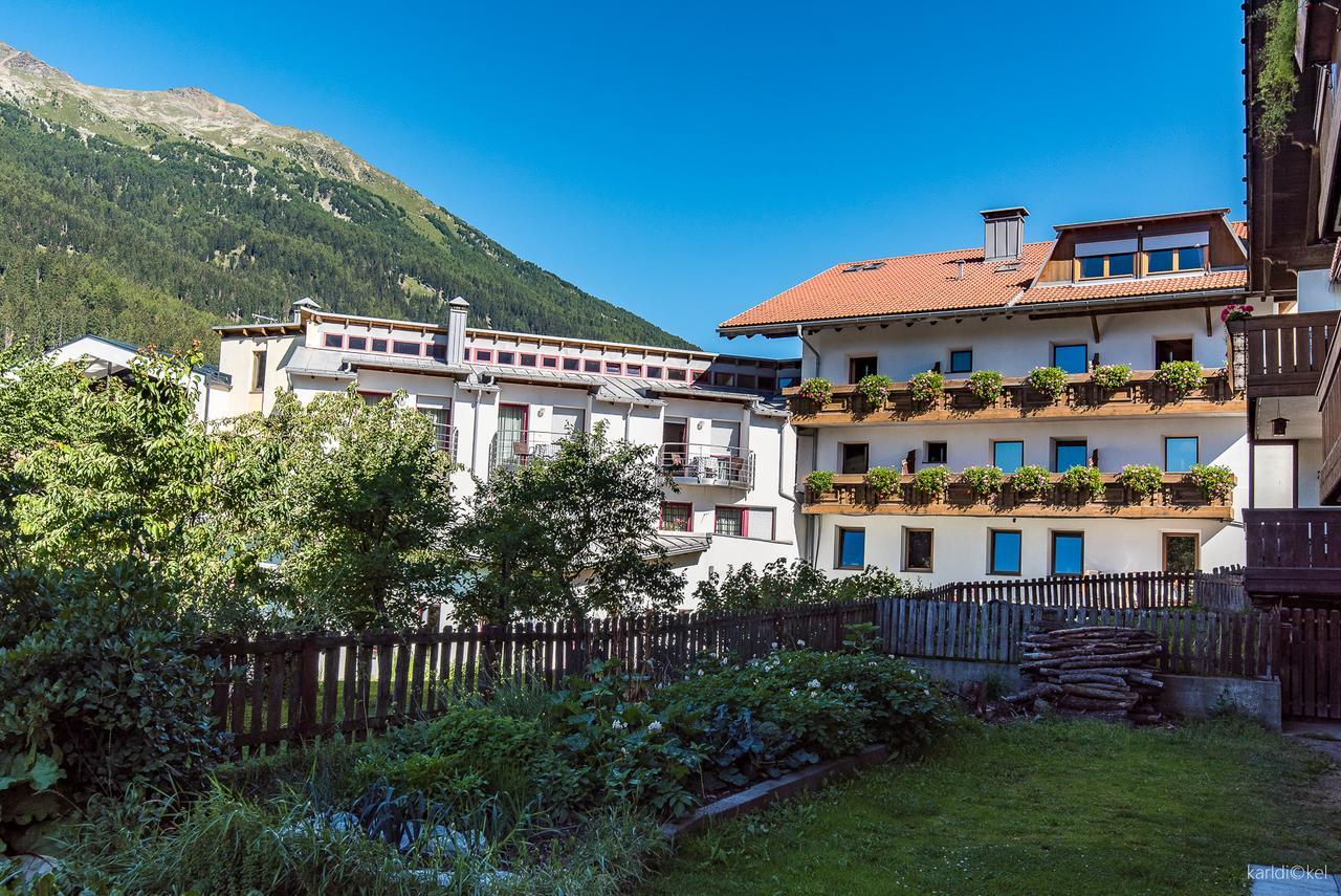 Hotel Stocker San Valentino alla Muta Esterno foto